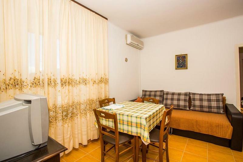 Apartment Dragica Jurandvor Esterno foto