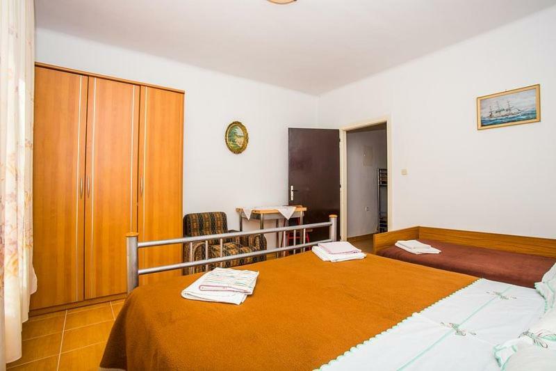 Apartment Dragica Jurandvor Esterno foto
