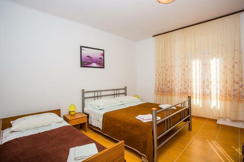 Apartment Dragica Jurandvor Esterno foto